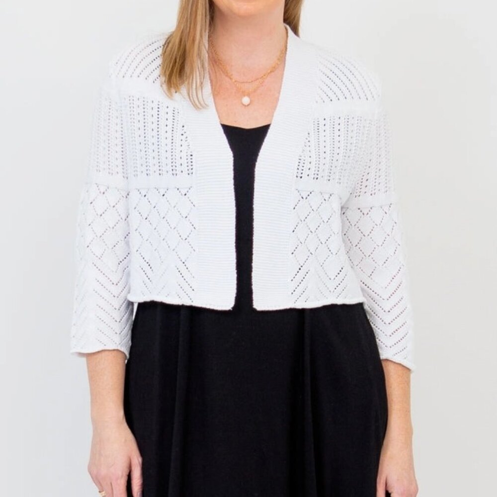 NWT Classic Cropped White Cotton Knit 3/4 Sleeve Cardigan